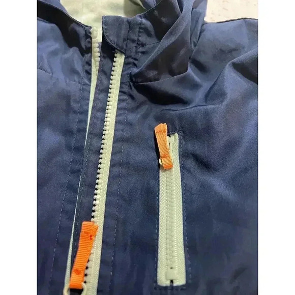 cat & jack windbreaker size 2T - Picture 3 of 5